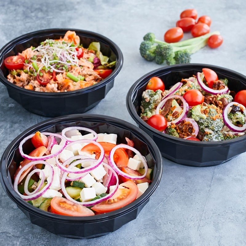 Frisk salat med tilbehør